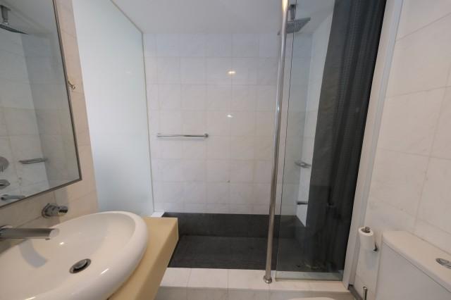 Apartment for Sale, The Clift Apartment For Sale, $1,080,000, 1 Bed 1 Bath 527 sqft $2,049.00 psf, SGD 1,080,000 | 99-year Leasehold