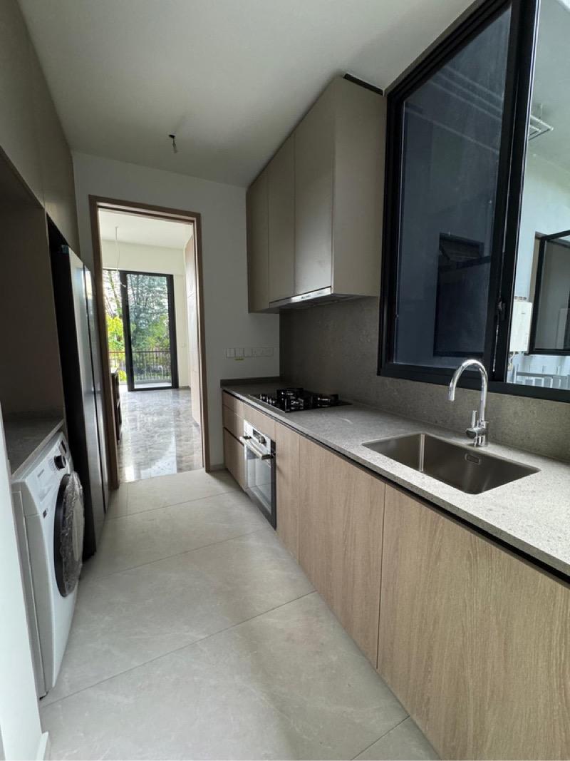 Condominium for Sale: D21, 599973