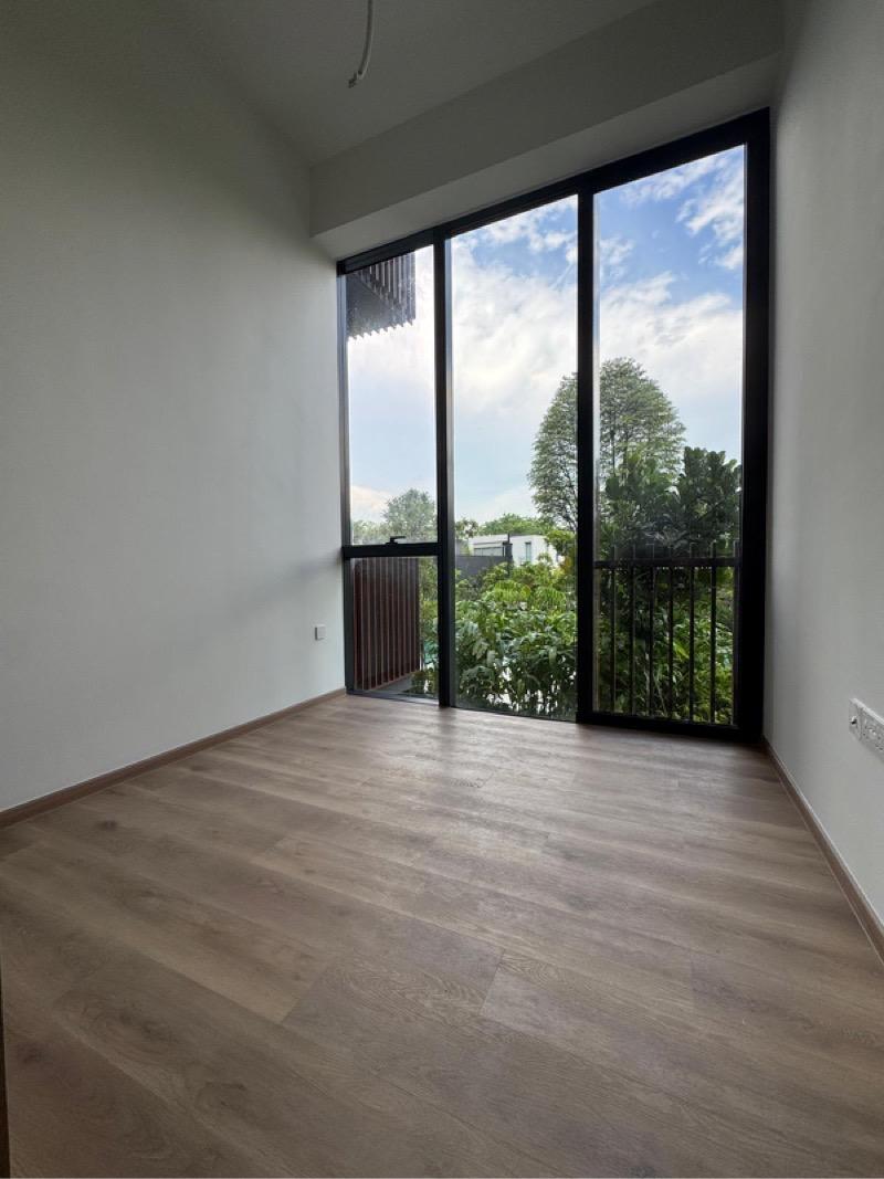 Condominium for Sale: D21, 599973