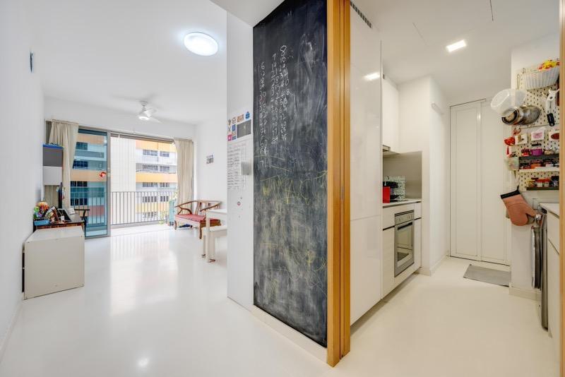 Prop-GPT: Condominium: D14 Geylang Tre Residences