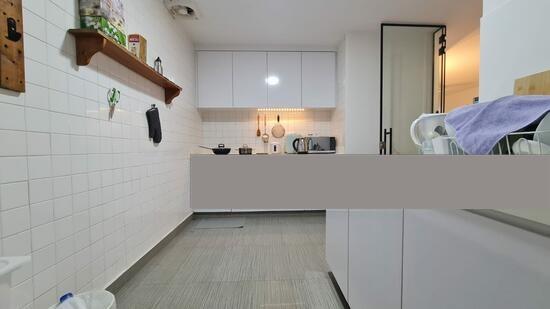 Apartment for Sale, The Plaza Apartment For Sale, $990,000, 1 Bed 1 Bath 764 sqft $1,296.00 psf, SGD 990,000 | 99-year Leasehold
