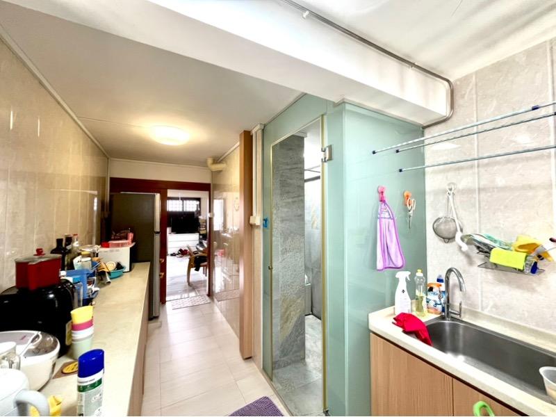 HDB Apartment for Sale, 69 Lorong 4 Toa Payoh HDB Apartment For Sale, $399,999, 2 Bed 1 Bath 64 sqft $6,250.00 psf, SGD 399,999 | 99-year Leasehold