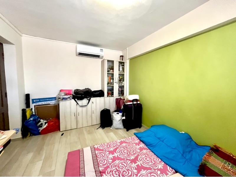 HDB Apartment for Sale, 69 Lorong 4 Toa Payoh HDB Apartment For Sale, $399,999, 2 Bed 1 Bath 64 sqft $6,250.00 psf, SGD 399,999 | 99-year Leasehold