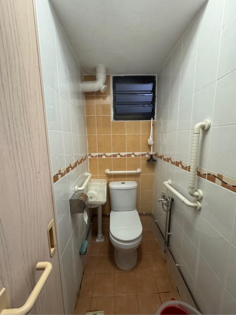 HDB Apartment for Sale, 535 Bedok North Street 3 HDB Apartment For Sale, $393,000, 2 Bed 1 Bath 645 sqft $609.00 psf, SGD 393,000 | 99-year Leasehold