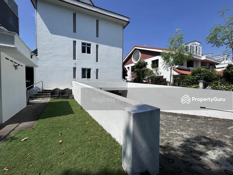 Town House for Sale, Affordable Townhouse Near mrt Available, SGD 3,000,000 | Freehold