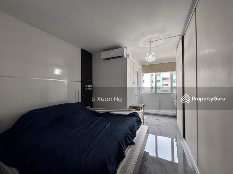 HDB Flat for Sale, 308 Yishun Ring Road, SGD 700,000 | 99-year lease