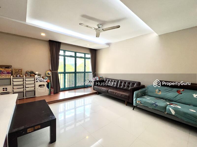 Prop-GPT: HDB Flat: D08  13 Farrer Park Road