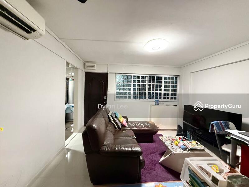 HDB Flat for Sale, 684 Race Course Road, SGD 518,000 | 99-year lease