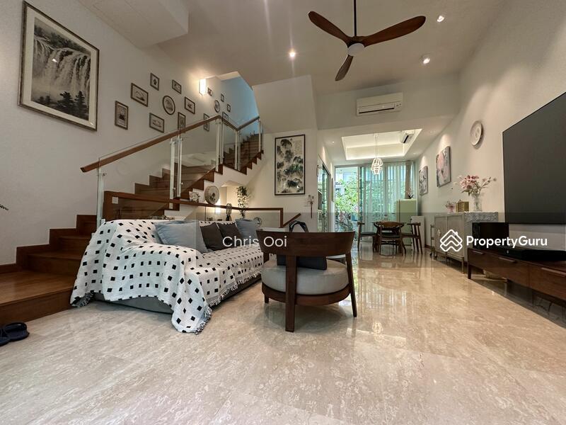 Prop-GPT: Cluster House: D28  Cabana