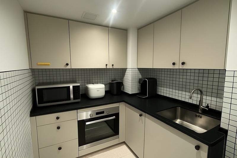 Jui Residences Condominium For Sale, $1,368,888, 2 Bed 2 Bath 710 sqft $1,928.00 psf