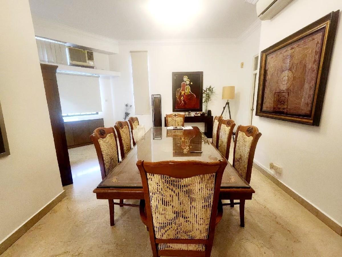 Mandarin Gardens Condominium For Sale, $5,300,000, 4 Bed 4 Bath 3,800 sqft $1,395.00 psf