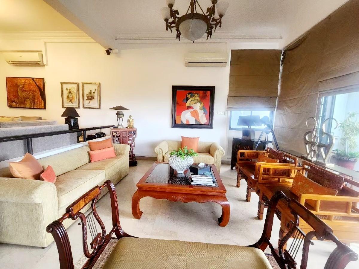 Mandarin Gardens Condominium For Sale, $5,300,000, 4 Bed 4 Bath 3,800 sqft $1,395.00 psf