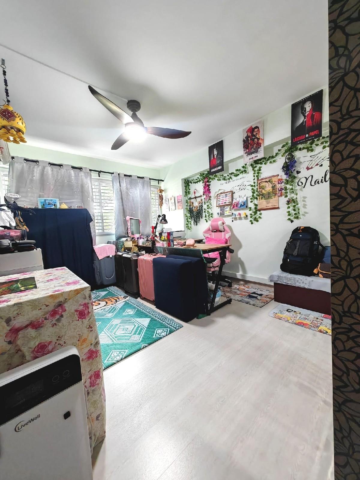 HDB Apartment for Sale, 34 Bedok South Avenue 2 HDB Apartment For Sale, $500,000, 3 Bed 1 Bath 969 sqft $516.00 psf, SGD 500,000 | 99-year Leasehold