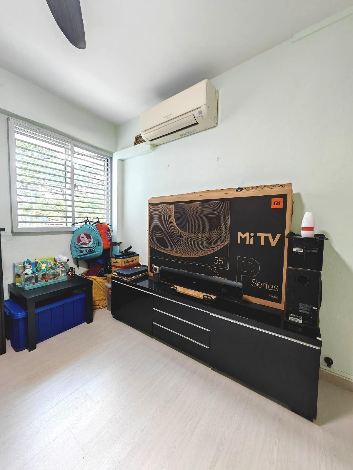 HDB Apartment for Sale, 34 Bedok South Avenue 2 HDB Apartment For Sale, $500,000, 3 Bed 1 Bath 969 sqft $516.00 psf, SGD 500,000 | 99-year Leasehold