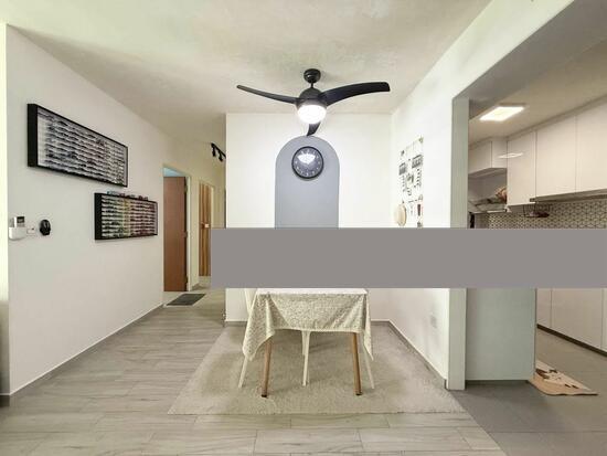 809A Choa Chu Kang Avenue 1 HDB Apartment For Sale, $610,000, 3 Bed 2 Bath 990 sqft $616.00 psf