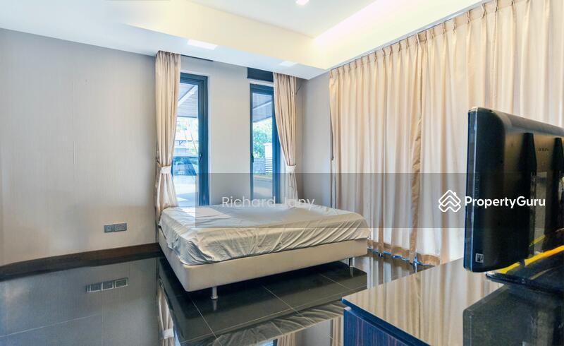 Detached for Sale,  Rare corner f'hold bungalow 3 storey mixed landed zone with development potential @ $1,492 psf, SGD 11,180,000 | Freehold