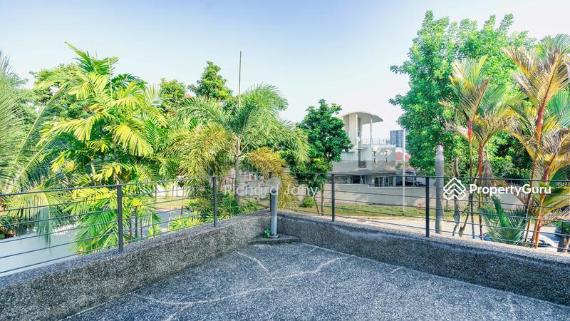 Detached for Sale,  Rare corner f'hold bungalow 3 storey mixed landed zone with development potential @ $1,492 psf, SGD 11,180,000 | Freehold