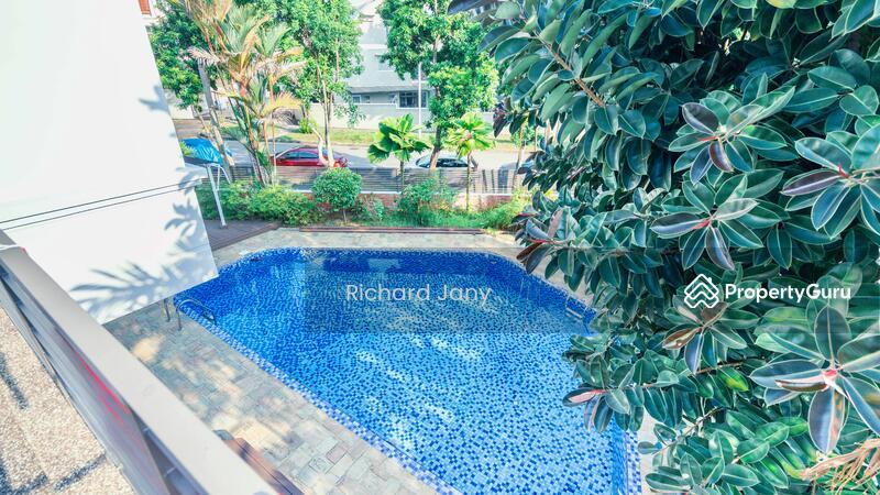 Detached for Sale,  Rare corner f'hold bungalow 3 storey mixed landed zone with development potential @ $1,492 psf, SGD 11,180,000 | Freehold