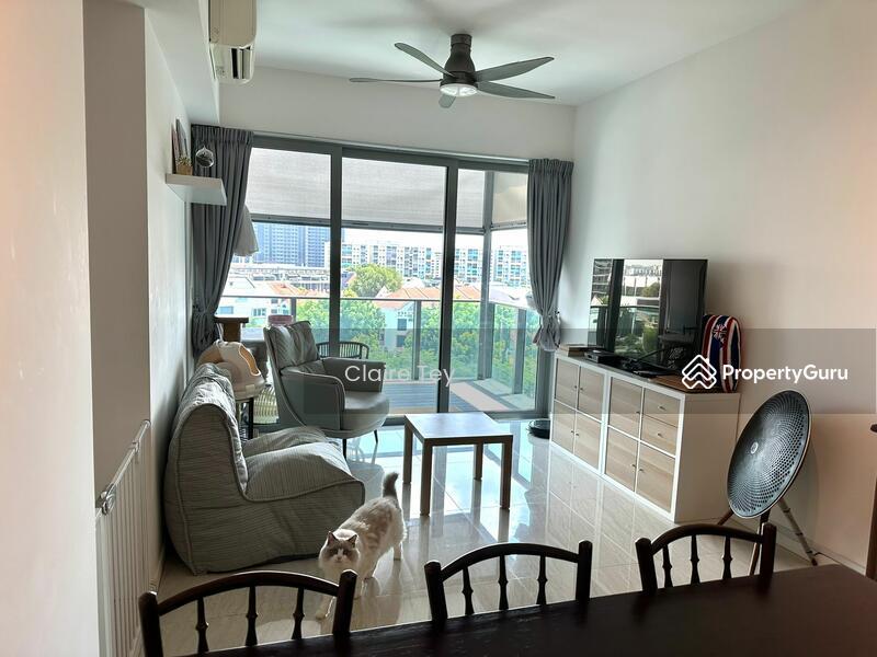 Prop-GPT: Condominium: D19  Stars of Kovan