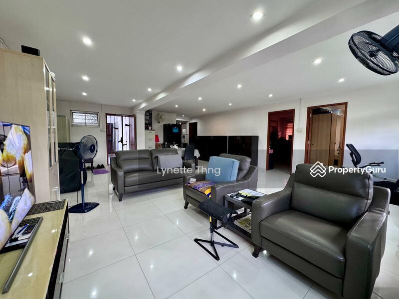Prop-GPT: HDB Flat: D18  491C Tampines Street 45