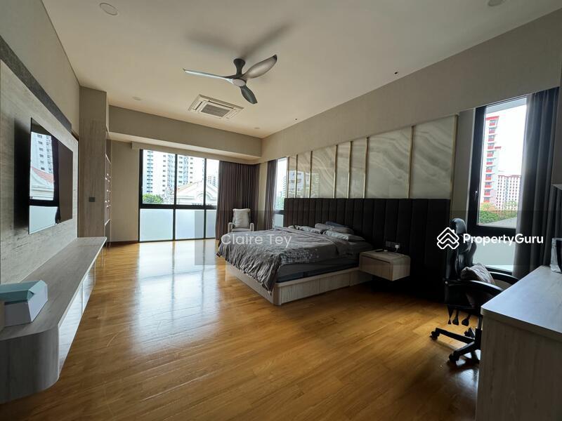 Detached for Sale, D19 Modern Detached with 8 + 1 bedrooms 8 baths. Comes with swimming pool and lift, SGD 8,988,888