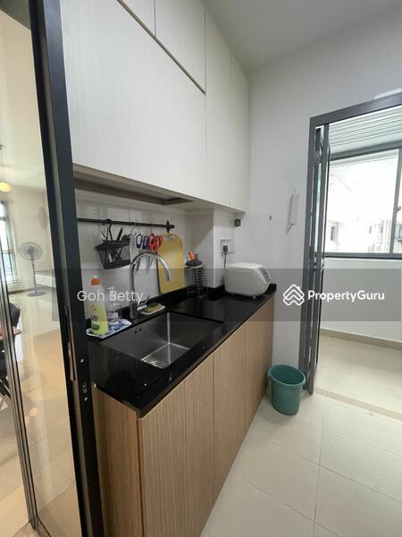 HDB Flat for Sale, 37 Margaret Drive, SGD 1,266,000 | 99-year lease