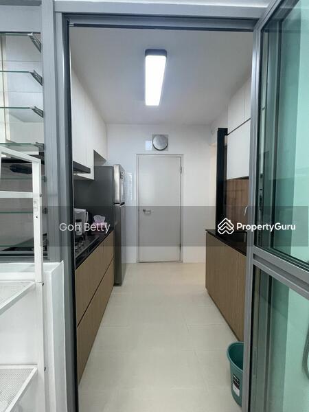 HDB Flat for Sale, 37 Margaret Drive, SGD 1,266,000 | 99-year lease