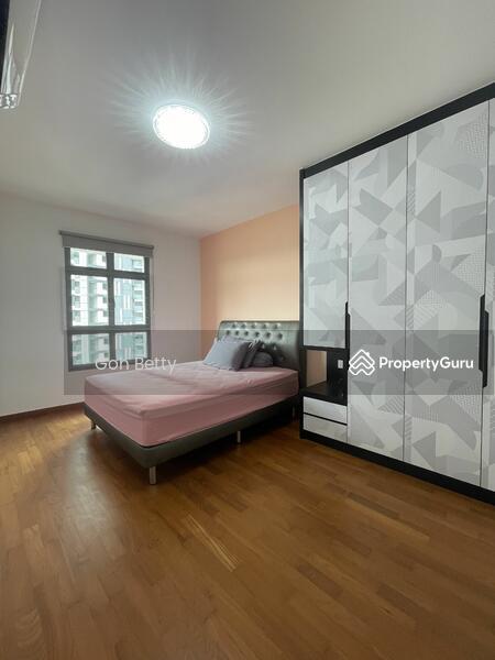 HDB Flat for Sale, 37 Margaret Drive, SGD 1,266,000 | 99-year lease