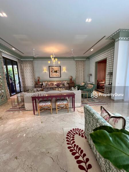 Prop-GPT: Detached: D15  Broroadrick vicinity 2.5Sty with Basement English Style Modern Bungalow