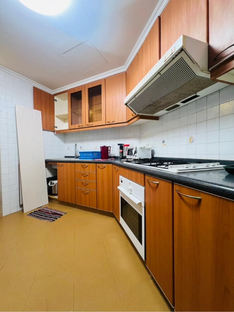 The Sierra Apartment For Sale, $1,920,000, 3 Bed 2 Bath 980 sqft $1,959.00 psf