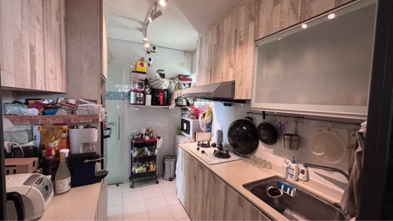 HDB Apartment for Sale, 88 Dawson Road HDB Apartment For Sale, $1,180,000, 3 Bed 2 Bath 893 sqft $1,321.00 psf, SGD 1,180,000 | 99-year Leasehold
