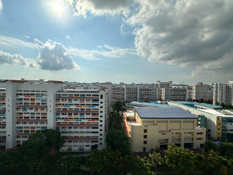 633 Jurong West Street 65 HDB Apartment For Sale, $699,999, 3 Bed 2 Bath 107 sqft $6,542.00 psf