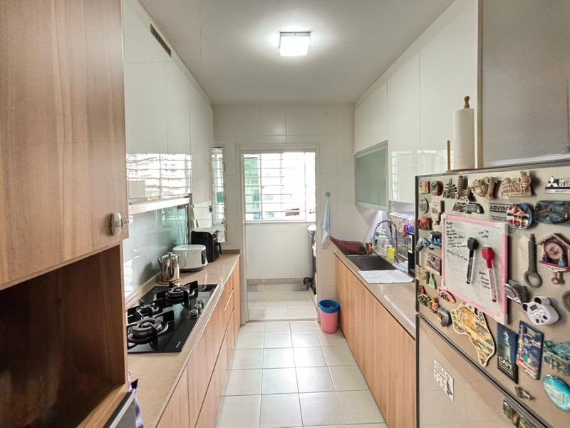 113B McNair Towers HDB Apartment For Sale, $1,028,888, 3 Bed 2 Bath 1,001 sqft $1,028.00 psf