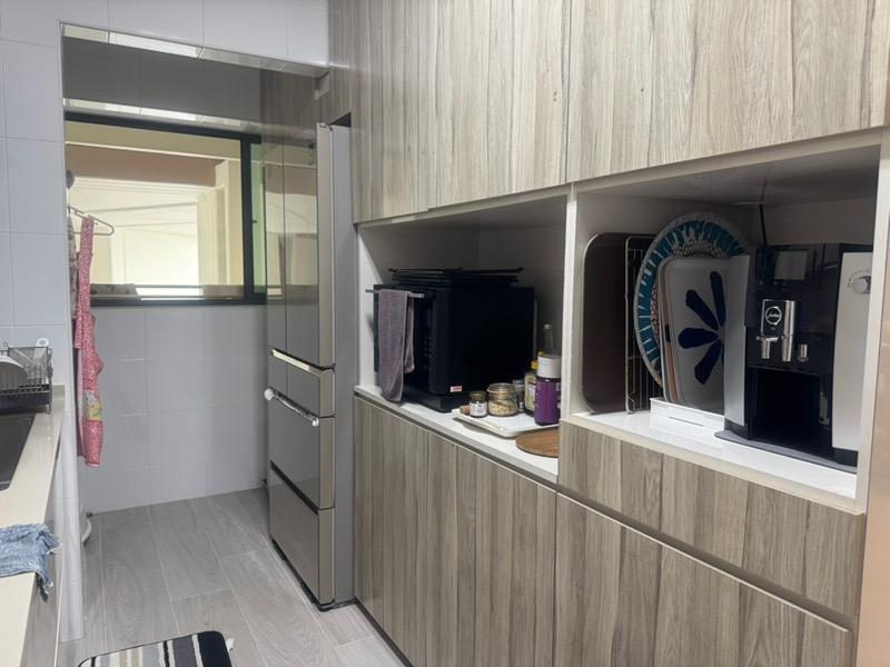 HDB Apartment for Sale, 88 Dawson Road HDB Apartment For Sale, $1,230,000, 3 Bed 2 Bath 893 sqft $1,377.00 psf, SGD 1,230,000 | 99-year Leasehold