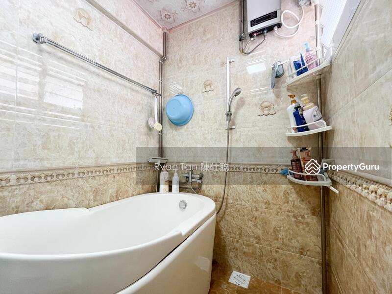 HDB Flat for Sale: Yishun, D27, 760757