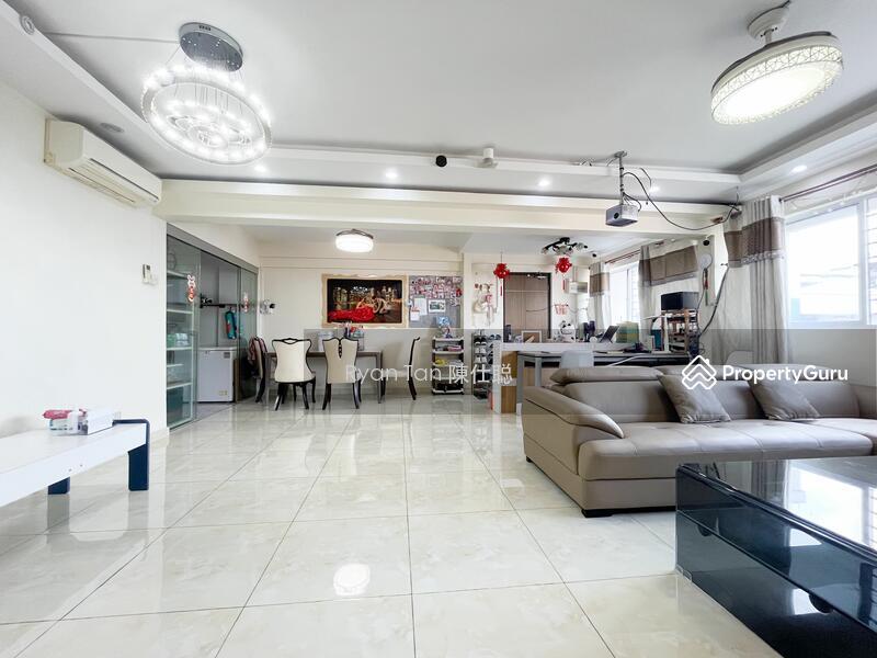 HDB Flat for Sale: Yishun, D27, 760757