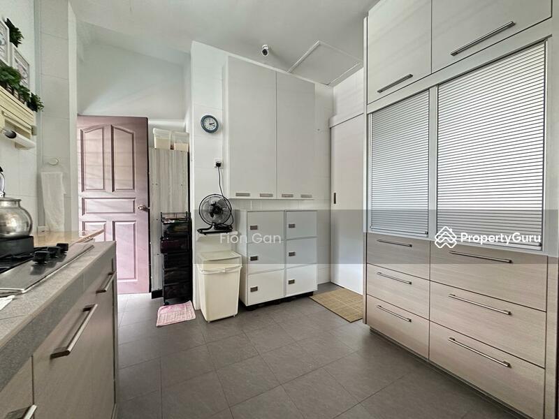 Corner Terrace for Sale, FREEHOLD Kovan Corner terrace, SGD 5,588,888 | Freehold