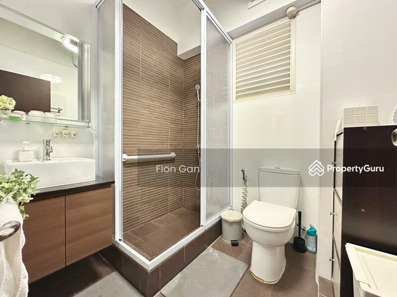 Corner Terrace for Sale, FREEHOLD Kovan Corner terrace, SGD 5,588,888 | Freehold