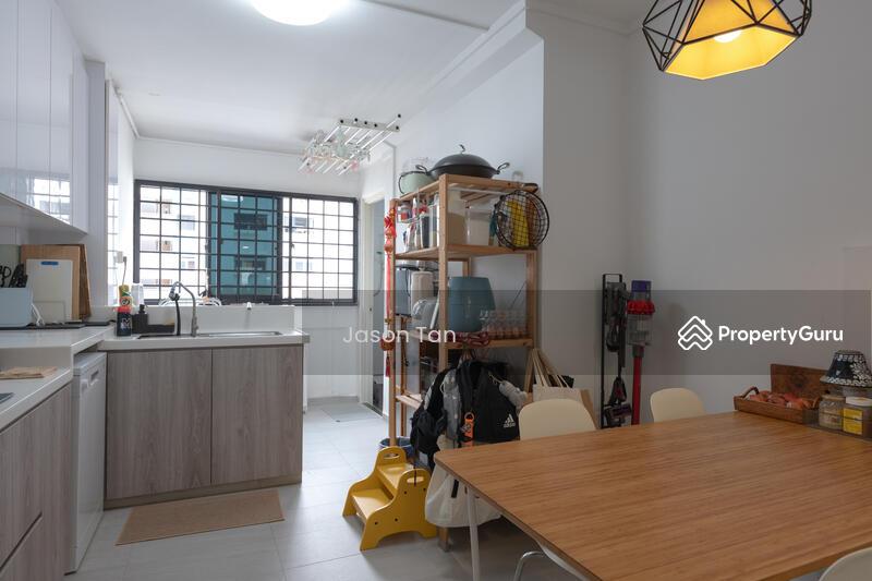 HDB Flat for Sale, 270 Yishun Street 22, SGD 440,000 | 99-year lease