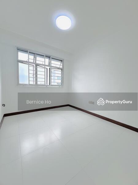 HDB Flat for Sale, 430A Yishun Avenue 11, SGD 628,888 | 99-year lease