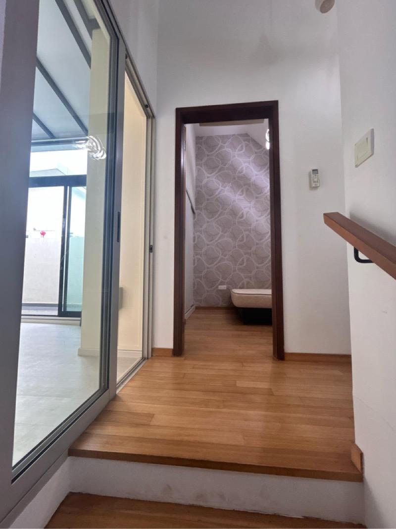 Condominium for Sale, Urban Lofts Condominium For Sale, $1,650,000, 2 Bed 2 Bath 1,205 sqft $1,369.00 psf, SGD 1,650,000 | Freehold