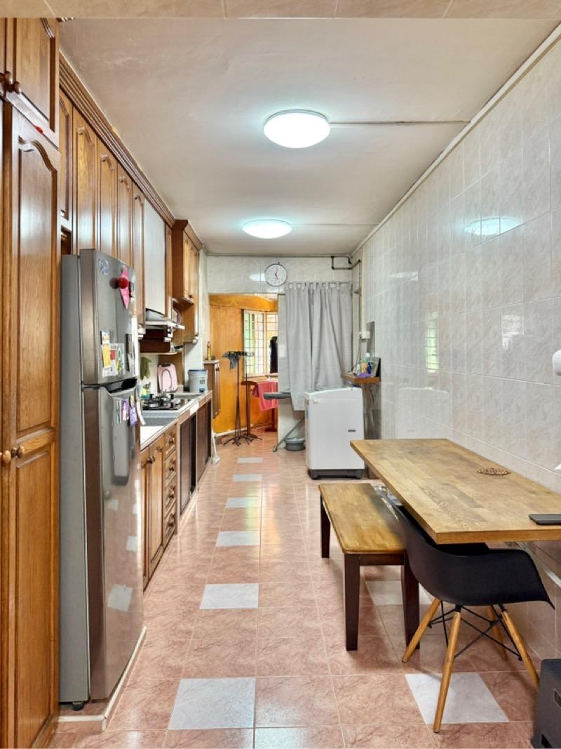 HDB Apartment for Sale, 762 Yishun Street 72 HDB Apartment For Sale, $508,888, 3 Bed 2 Bath 968 sqft $526.00 psf, SGD 508,888 | 99-year Leasehold