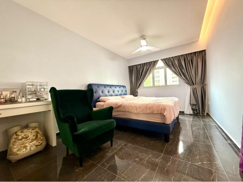 108A Canberra Walk HDB Apartment For Sale, $799,000, 3 Bed 2 Bath 1,216 sqft $657.00 psf