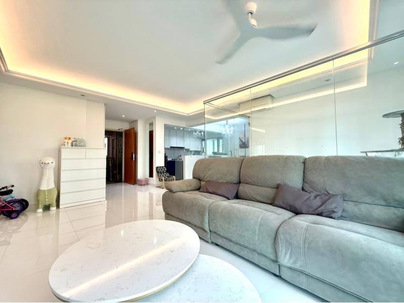 108A Canberra Walk HDB Apartment For Sale, $799,000, 3 Bed 2 Bath 1,216 sqft $657.00 psf