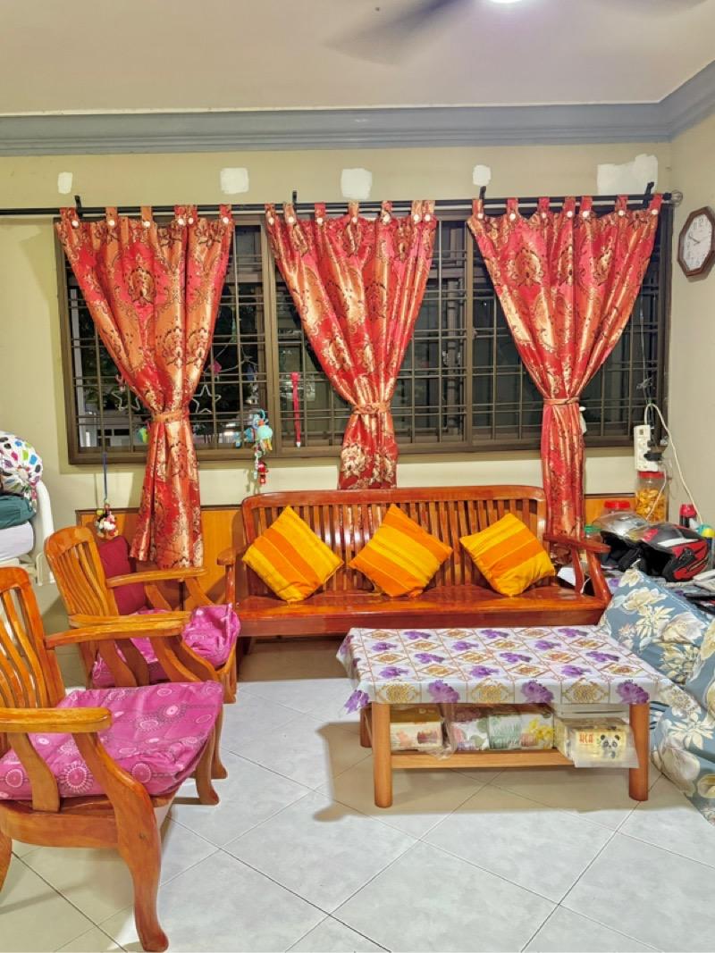 Prop-GPT: HDB Apartment: D22 Boon Lay 681C Jurong West Central 1