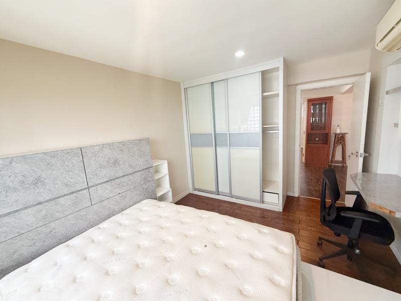 414 Commonwealth Avenue West HDB Apartment For Sale, $838,000, 3 Bed 2 Bath 1,345 sqft $623.00 psf