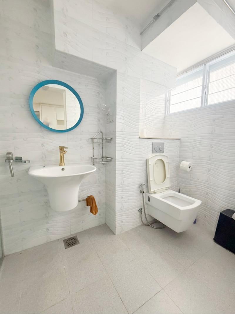 414 Commonwealth Avenue West HDB Apartment For Sale, $838,000, 3 Bed 2 Bath 1,345 sqft $623.00 psf