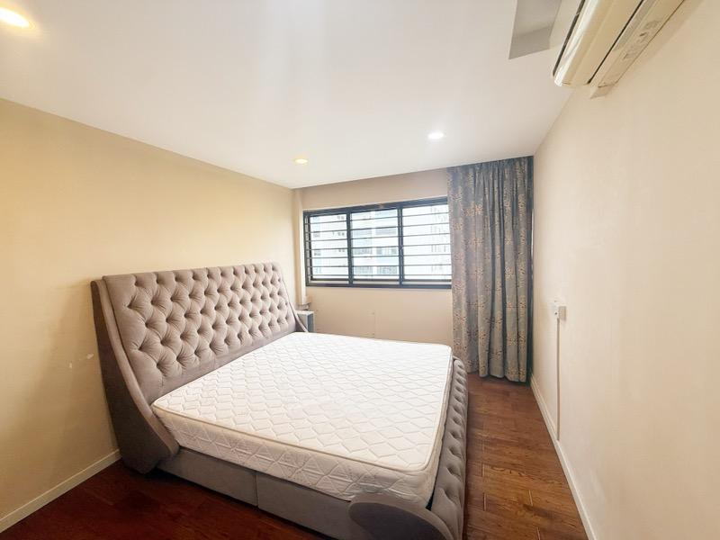 414 Commonwealth Avenue West HDB Apartment For Sale, $838,000, 3 Bed 2 Bath 1,345 sqft $623.00 psf