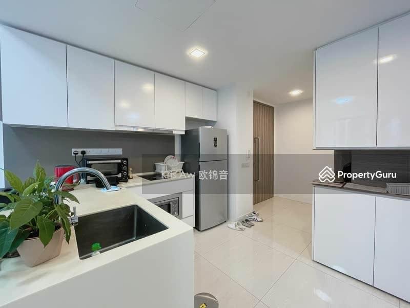 Prop-GPT: Condominium: D20  Sky Vue