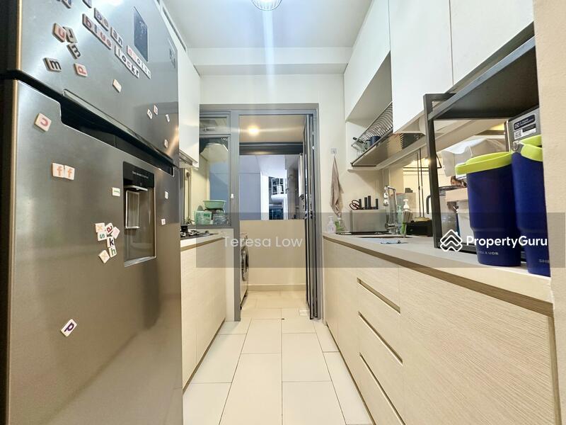 HDB Flat for Sale, 519C Tampines Central 8, SGD 878,000 | 99-year lease